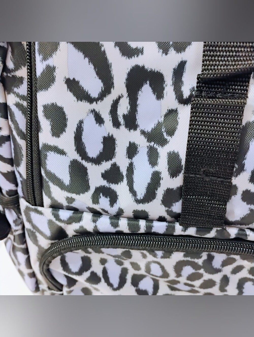 NWT Eastsport Laptop Backpack - Purple, Black, Gray Leopard Print - Picture 3 of 15